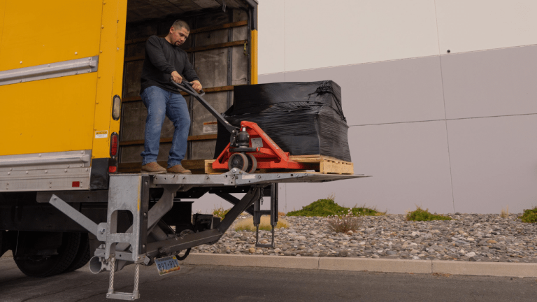 Unlocking-the-Potential-of-LiFePO4-in-Liftgate-Applications-2